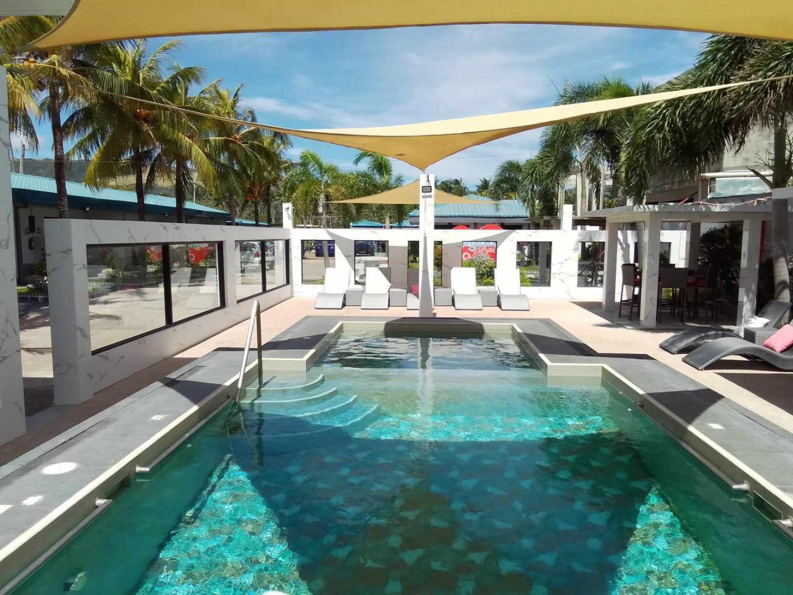 Cave Beach Resort Boutique Luxury Accomodation Dingalan Exterior photo